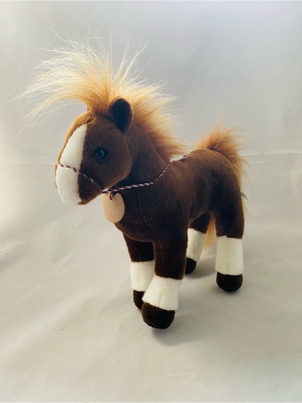 NWOT Aurora Brown Breyer Showstopper 11” American Saddlebred Stuffed Animal